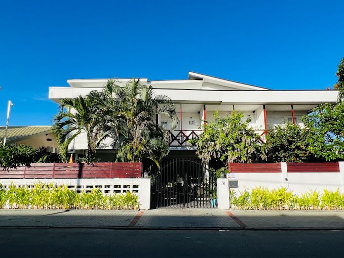 Villa Famiri